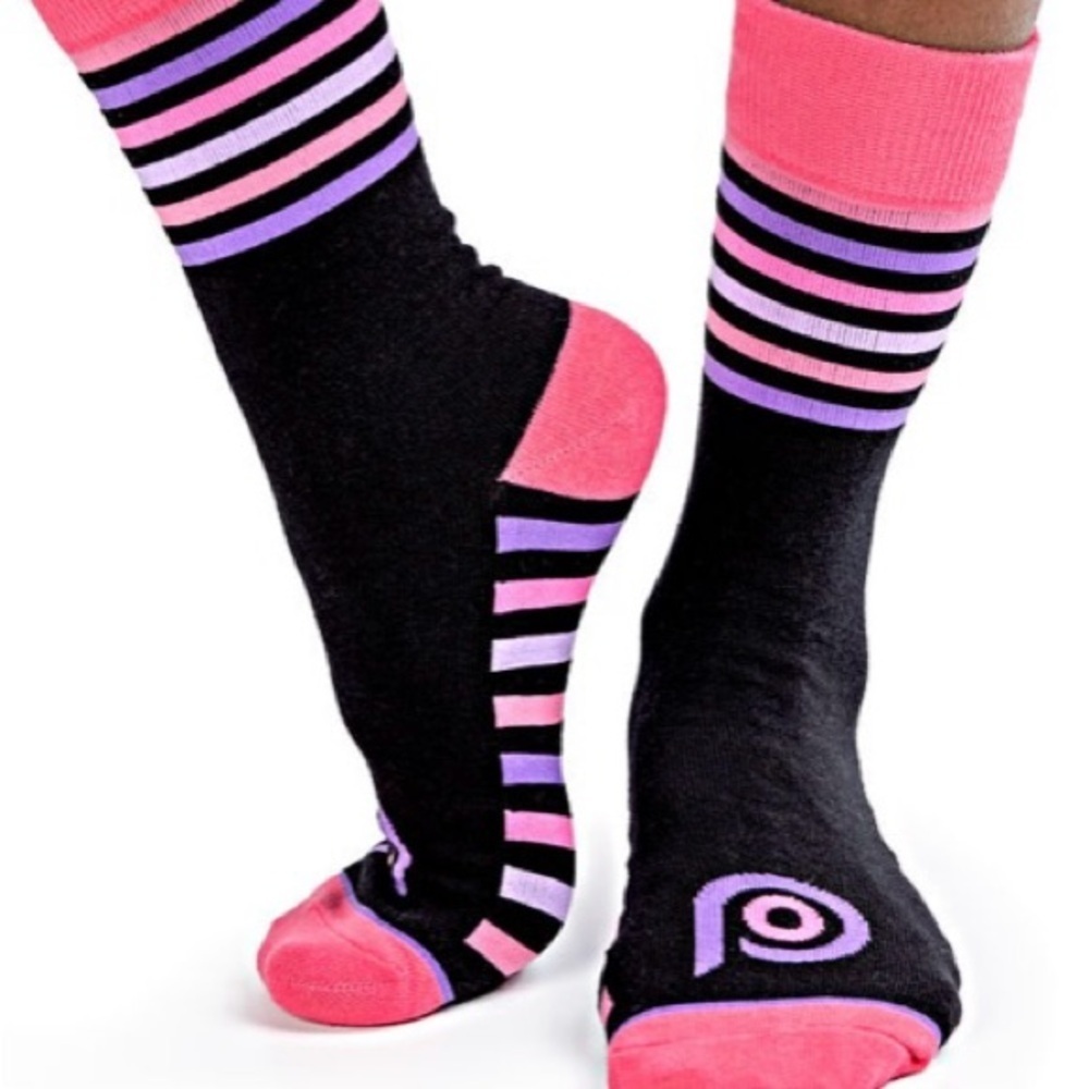 Uncommon Pair Pop Fit OS cotton blend socks black with stripes NEW in package
